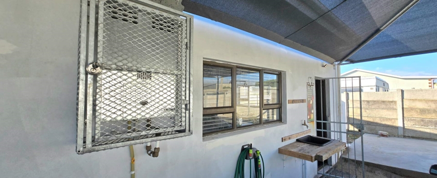 1 Bedroom Property for Sale in Franskraal Western Cape